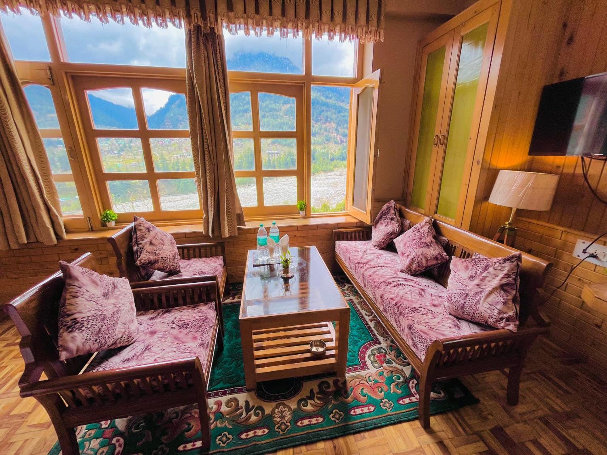 Hotel Hollywood Vibes #Riverview #Premium Rooms #Prime Location #Most Awarded #Parking #Top Rated #Open Terrace #Lawn #Best Selling Hotel In Manali 외부 사진