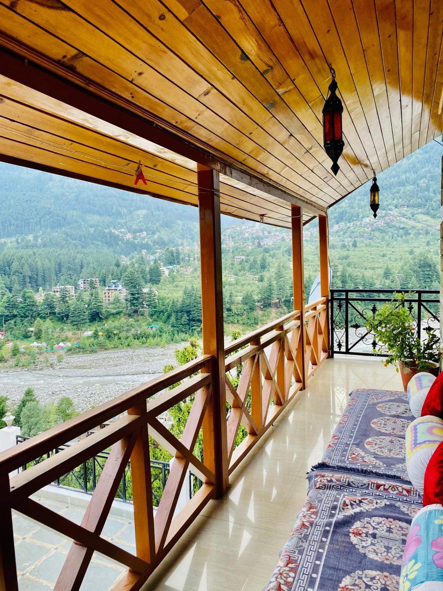 Hotel Hollywood Vibes #Riverview #Premium Rooms #Prime Location #Most Awarded #Parking #Top Rated #Open Terrace #Lawn #Best Selling Hotel In Manali 외부 사진